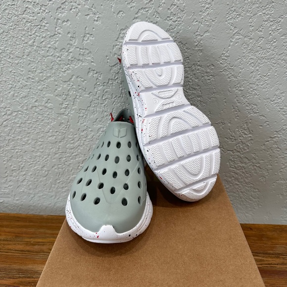 Kane Footwear - Grey with White Speckle - Mens 10 / Womens 12 - Picture 3 of 3